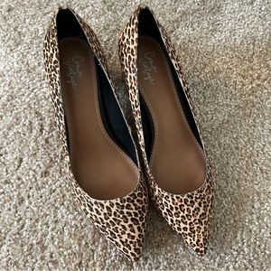 Crown Vintage Juryan Pump